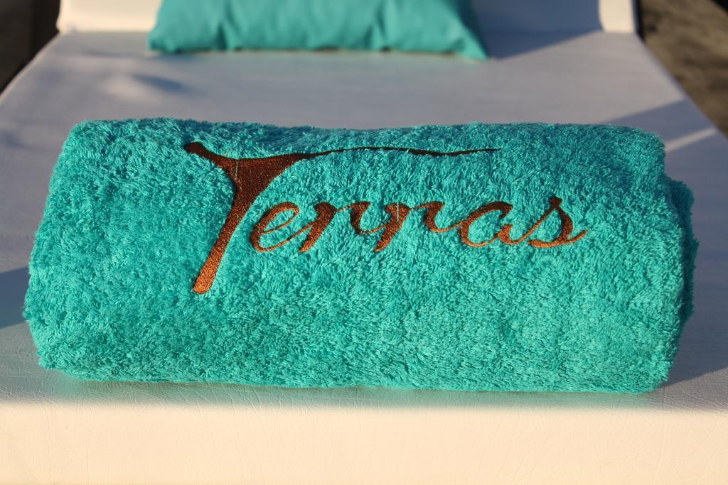 Terras - & Vinhos *